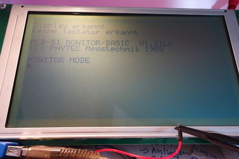 Abfotografiertes LCD-Display mit Fehlermeldung