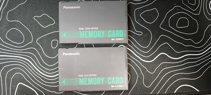 Zwei Panasonic Speicher-RAM-Karten