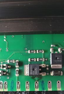 Nahaufnahme einer Leiterplatte mit SMD-Bauteilen