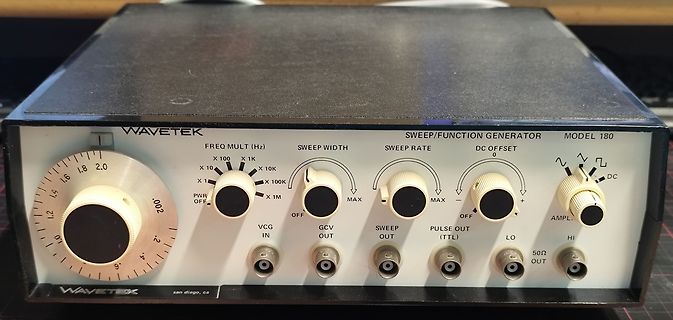 Wavetek Model 180 Sweep/Function Generator
