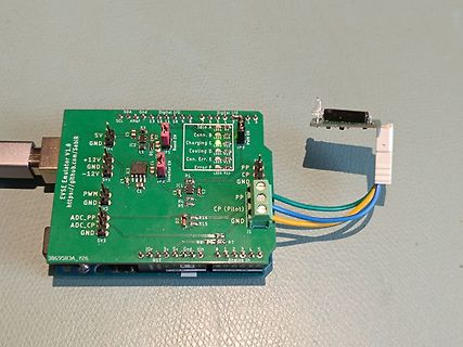 EVSE Emulator Leiterplatte mit Verkabelung