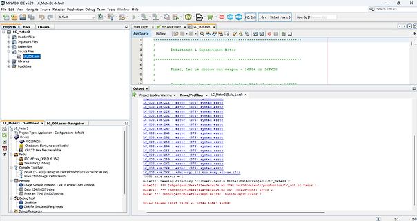 Screenshot der MPLAB X IDE mit Compiler-Fehlermeldungen