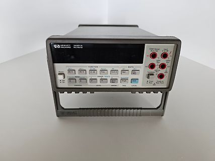 Hewlett Packard 34401A Multimeter
