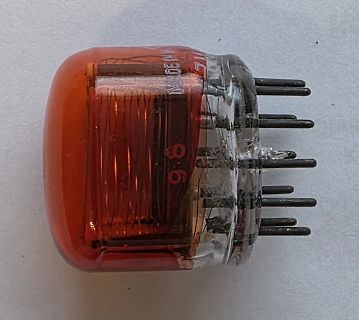 Elektronisches Bauteil mit Glasgehäuse und Pins