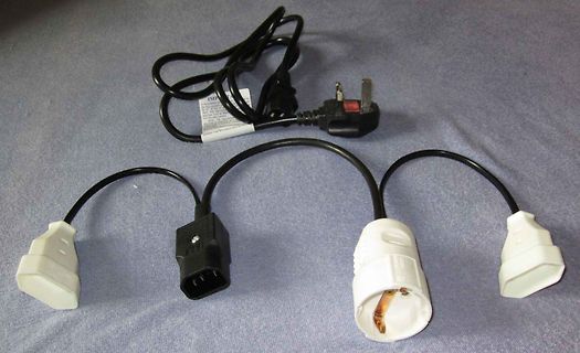 Netzkabel mit verschiedenen Steckverbindern