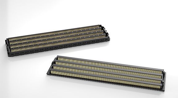 Zwei RAM-Steckplätze auf einem Mainboard