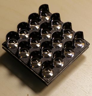 LED-Matrix mit transparenten Linsen