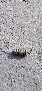 Kerresistor auf Betonboden