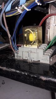 Relais und elektrische Verdrahtung