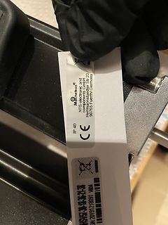Typenschild eines elektronischen Geräts