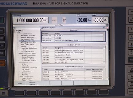 Display eines SMU 200A Vektor Signal Generators