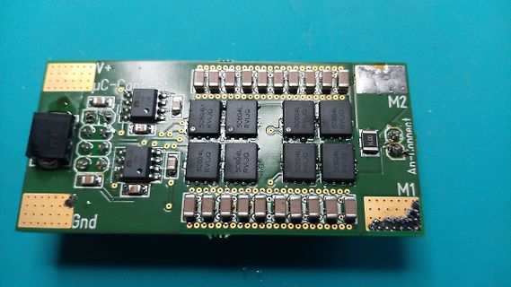 Bestückte Leiterplatte mit SMD-Bauteilen