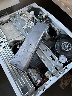 Innenansicht eines zerlegten Elektrogeräts