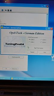 Softwarefenster Opel-Tech German Edition auf Monitor
