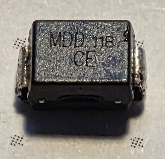 Elektronikbauteil mit Beschriftung