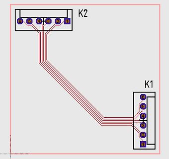 Verdrahtungsplan zwischen zwei Steckverbindern K1 und K2