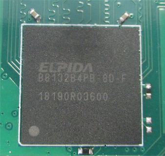 Elpida Speicherchip auf Leiterplatte