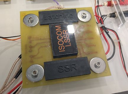 Leiterplatte mit SSR und Latching Modulen