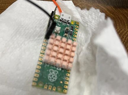 Raspberry Pi Pico mit Tastatur-Matrix-Aufbau