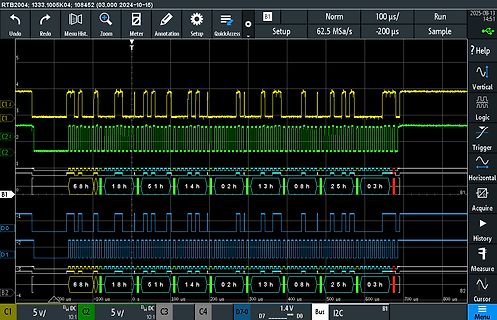 Oszilloskop-Screenshot mit digitalen Signalen