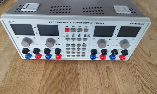 Programmierbares Netzgerät Hameg HM7044