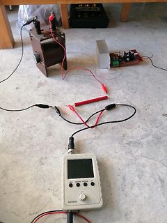 Elektronischer Versuchsaufbau mit DSO Shell Oszilloskop