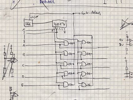 Handgezeichneter Schaltplan mit 555er und 4017er