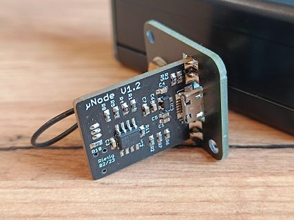 µNode V1.2 Leiterplatte mit USB-Anschluss