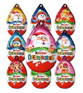 Mehrere Kinder Überraschungseier mit Weihnachtsmotiven