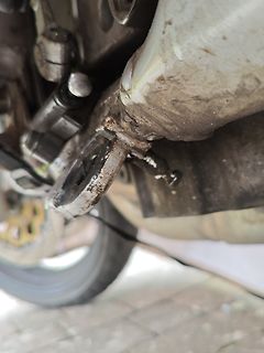 Nahaufnahme eines mechanischen Bauteils oder Fahrzeugteils