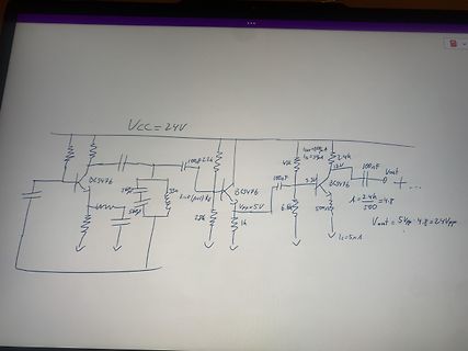 Abfotografierter handgezeichneter Schaltplan auf einem Monitor