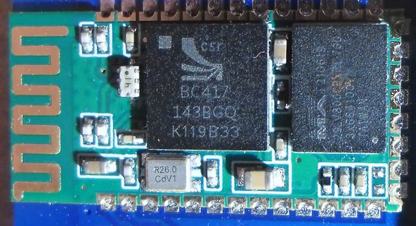 Nahaufnahme einer Leiterplatte mit BC417 Chip