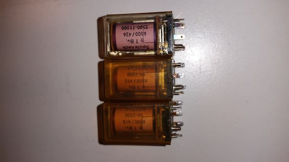 Drei Spulenbauteile