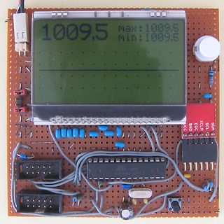 Prototyping-Board mit LCD und ATmega8 Mikrocontroller