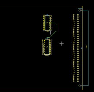 PCB-Layout mit zwei IC-Footprints und Anschlussleiste