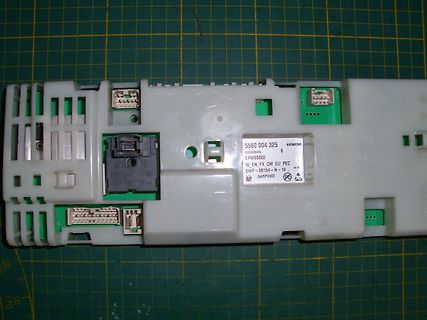 Elektronikmodul mit Typenschild