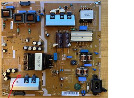 Netzteil-Leiterplatte mit elektronischen Bauteilen