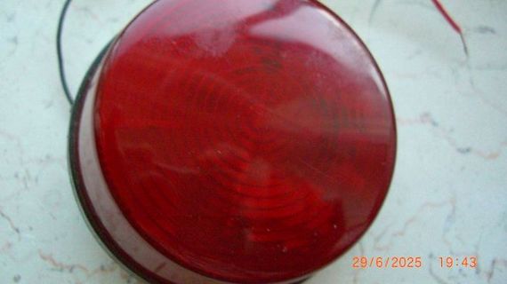 Rote Rundumkennleuchte