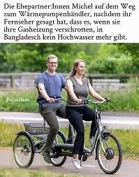 Meme mit Paar auf einem Lastenrad