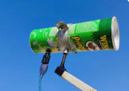 Bastelprojekt aus einer Pringles-Dose
