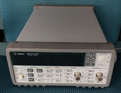 Agilent 53131A Frequenzzähler