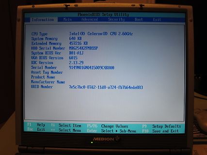Foto eines PhoenixBIOS Setup Utility Bildschirms