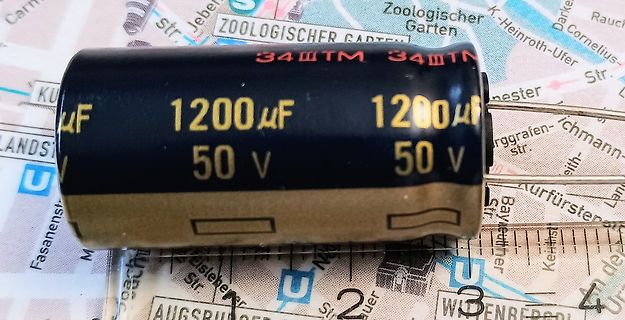 Elektrolytkondensator auf Stadtplan