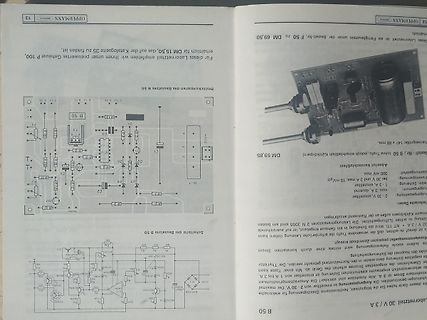 Abfotografierte Seite eines Datenblatts mit Schaltplan und Bestückungsplan