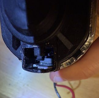 Elektrischer Anschluss eines Bauteils