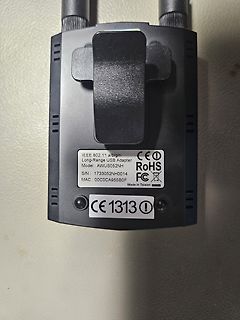 Rückseite eines USB-WLAN-Adapters