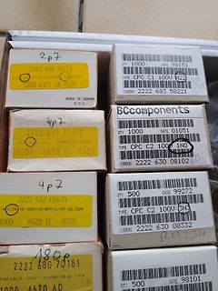 Verpackungen von elektronischen Bauteilen
