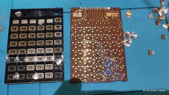Leiterplatte und Tastaturmatrix eines Geräts