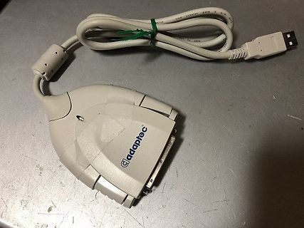 Adaptec USB zu SCSI Adapter