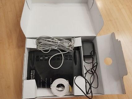 FRITZ!Box Fon WLAN im Karton